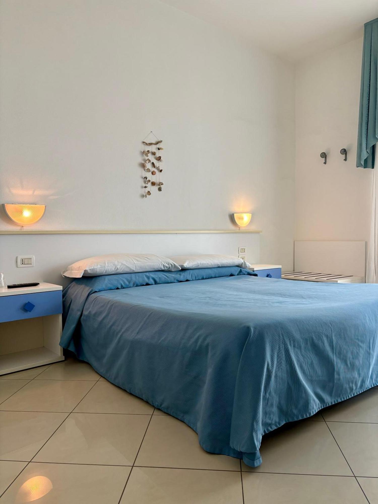 Hotel Fortuna Кіоджа Екстер'єр фото