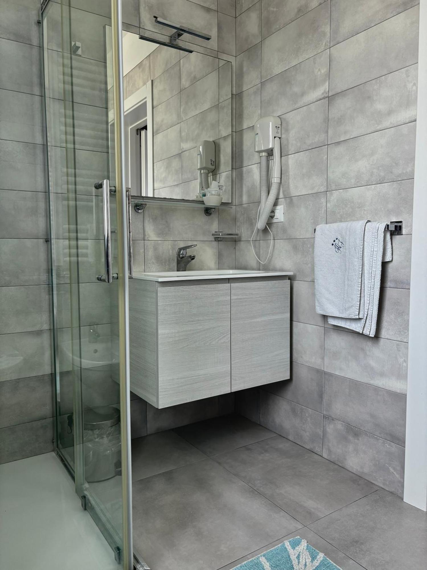 Hotel Fortuna Кіоджа Екстер'єр фото